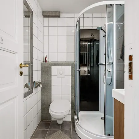 Appartamento With 2 Bedrooms And Balcony *